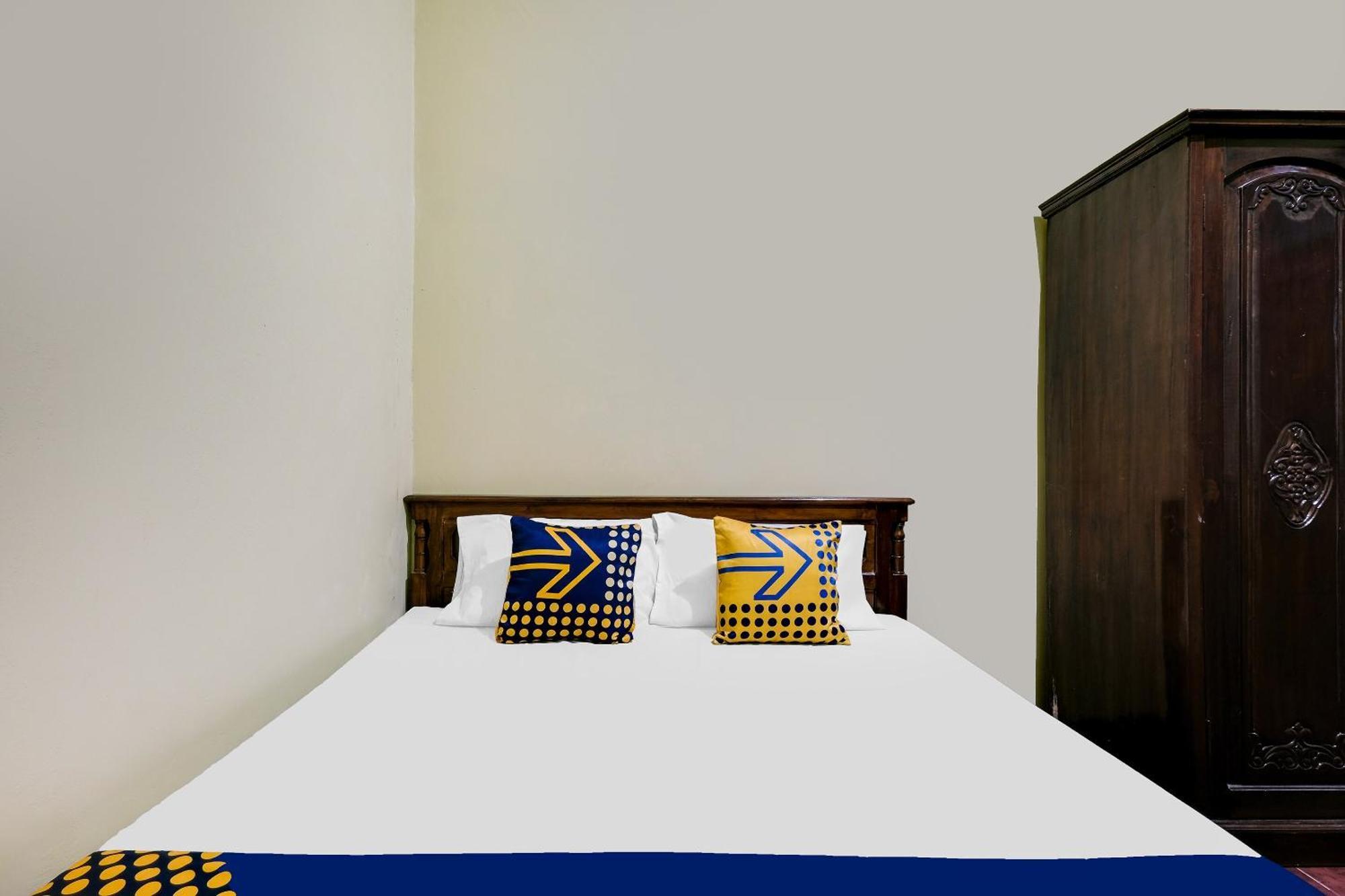 Spot On 92068 Pudja Kesuma Homestay Syariah Yogyakarta Pedes Exterior foto