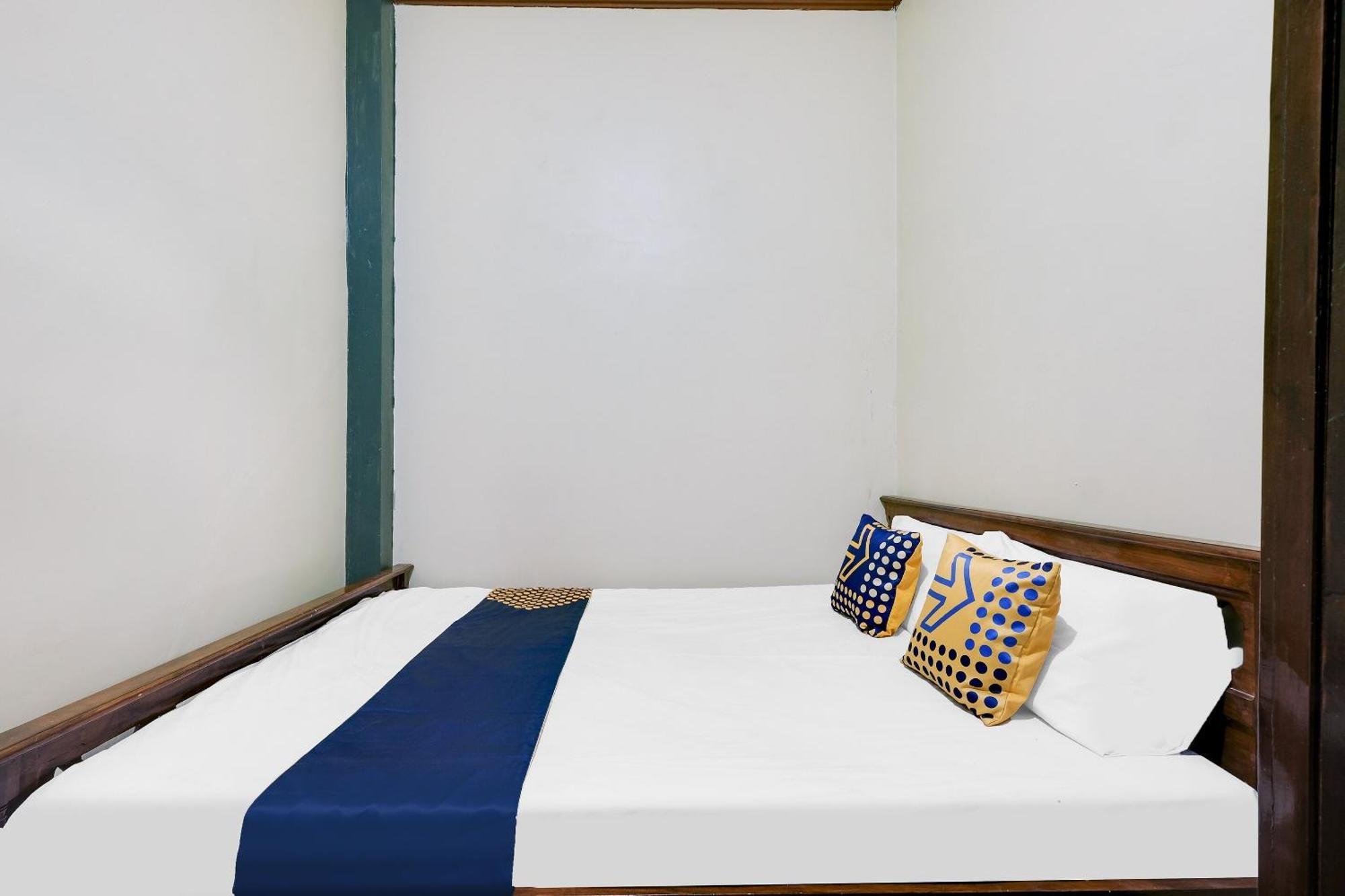 Spot On 92068 Pudja Kesuma Homestay Syariah Yogyakarta Pedes Exterior foto